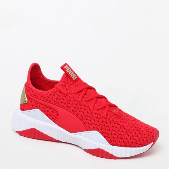 Puma Shoes - PUMA Defy Women”s Varsity Red Knit Lace Sneakers in Size 6